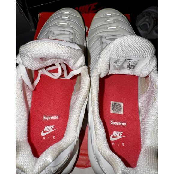 Nike Supreme x Air Max Plus TN White Men’s 9.5
